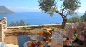 Sofilia view house - Image 5