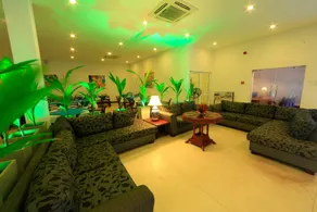 Catamaran Beach Hotel - Image 4
