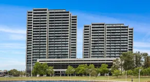 Stunning Lake-View in Belconnen - Image 5