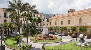 Villa Elisa Holiday Home - Image 3