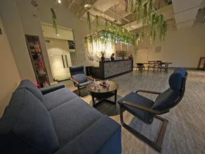 LanJin Hotel - Image 3