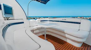 All-included private charter - Image 3