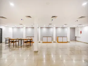 OYO Townhouse 380 Sector 19 Indiranagar Near Fun Republic Mall - Image 5