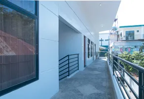 RedDoorz at Aurea Apartelle - Image 4