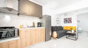 Athinais Suites - Image 2