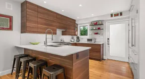 Aspen Villas/Bleeker Street Townhome 2 plus Den - Image 4