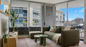 Panoramic Waterfront 2BR Apartment in Barangaroo with Pool, Gym, Sauna, Parking - Image 3