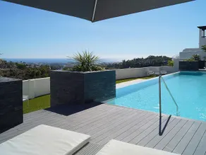 appartement gelegen aan de golfbaan op La Quinta Benahavis Marbella - Image 5