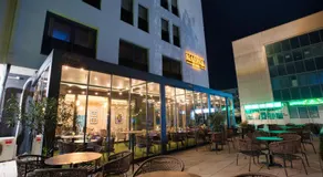 Hotel Marina Home - Image 4