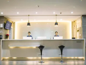 7 Days Premium Hotel Guiyang Huanghe Road Qing Shuijiang Metro Station - Image 5