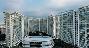 Azure Urban Resort - Image 4