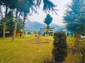 Pahalgam Resort and Cottages - Image 5