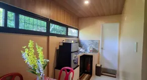Queenbee's Place - Image 3