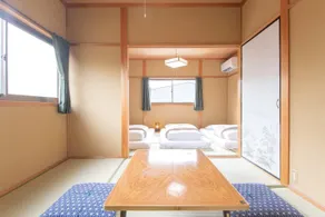 YCY| Fully Renovated villa Self Chek-In Only - Image 2