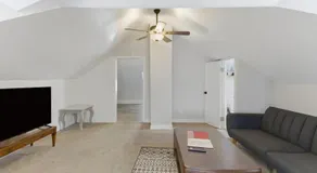 The Hideout Loft - Tranquil Stay - Image 2