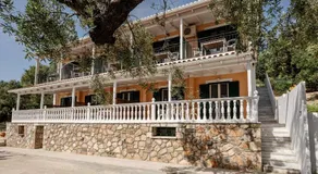 Elia Studios Zakynthos - Image 4