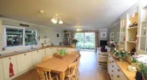 Dana Villa Holiday Accommodation - Image 2