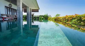 The Ocean Views Luxury Villas & Apartment - Image 2