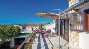 House Elan - Image 2