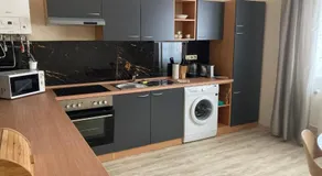 Apartment In The Garden - Image 2