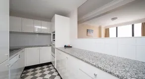 BreakFree Capital Tower Apartments - Image 5