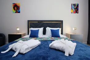 Stylish Apartment - Image 2