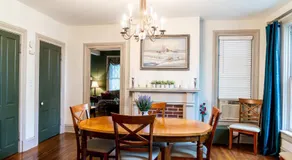 CHARMING EXECUTIVE VICTORIAN MANSION w/ FREE PARKING - near Bucknell - Image 3