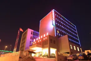 Yuemingxuan Hotel - Image 2
