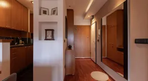 Central Park Apartments - Image 3