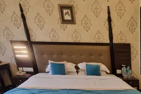 Labh Garh Palace Resort & Spa - Image 2