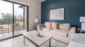 Landing Chic 1BD Clubhouse Gym - Image 2