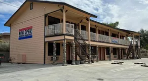 Frazier View Motel - Image 5