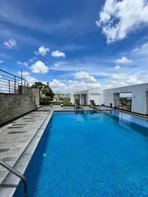 Experience ultimate luxury at Intelligent Studio - Image 3