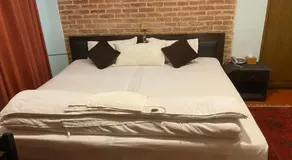 Hotel Malla Inn - Image 4