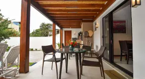 Casa c/ Piscina a 250m da Lagoa da Conceição P2211 - Image 5