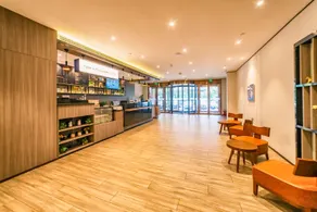 Hanting Hotel Qingdao May Fourth Square Olympic Sailing Center - Image 5