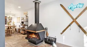 Apres Chalet Retreat | Pet-Friendly Cottage | Hot Tub | Nature Escape - Image 4