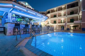 Alamis Hotel & Apartments - Image 3