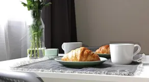 Glam House Apartments - Image 4
