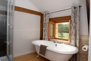 Explore the magic of the Dordogne Les Chouettes sleeps 14 to 16 - Image 3