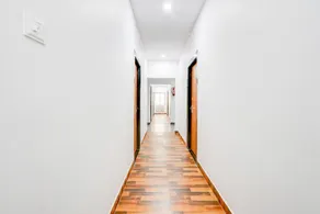 Super Townhouse Rajahmundry - Image 4