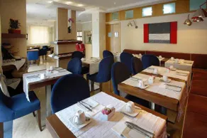 Hotel Messenion - Image 2