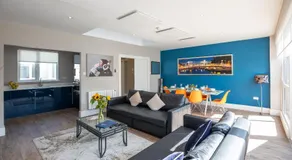 Temple Bar Crown Square Apartments - Image 2