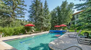The Lodge at Brookside A Perfect Mountain Getaway - Image 2