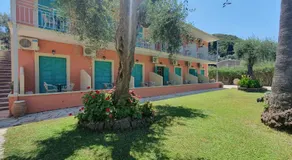 Phivos Hotel - Image 5