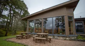 Old Pines Hotel And Restaurant - Image 5