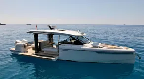 Luxury Boat Cruise in Crete - Image 3