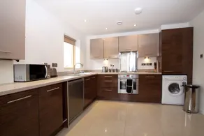 Southampton Serviced Apartments - Image 2