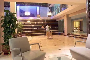 Hotel De La Corniche - Image 2