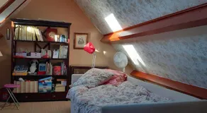 Jolie chambre dans un village calme - Image 1